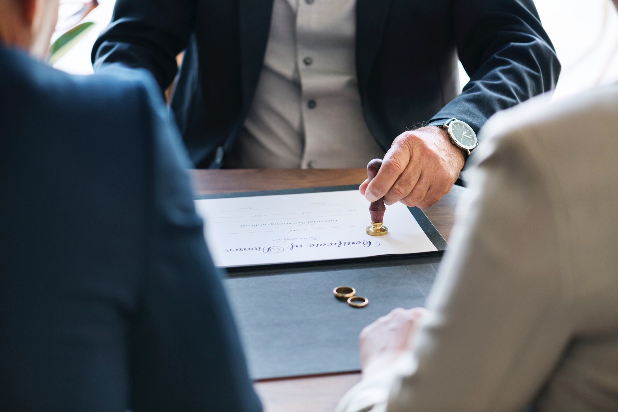 Prepare Travel-Related Paperwork With Mobile Notary Services for International Requirements