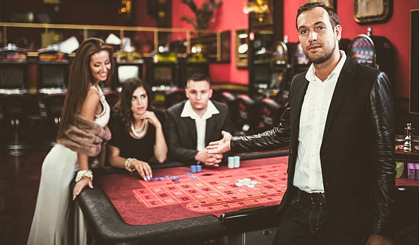 How Players Browse Different Online Casino Singapore Game Pages